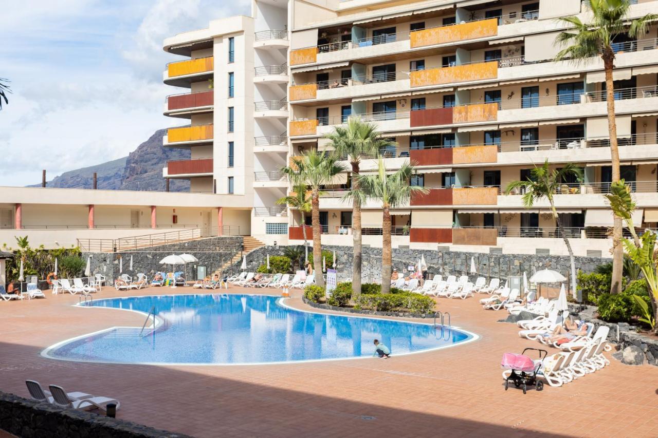 Balcon De Los Gigantes With Pool View Puerto de Santiago  Exterior photo